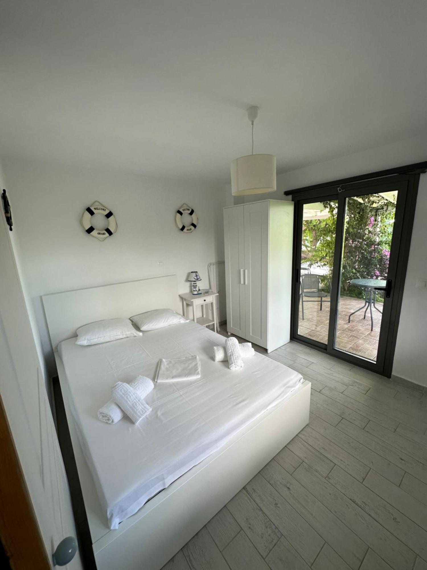 Aparthotel La Casa Al Mare Mola Kalyva Esterno foto