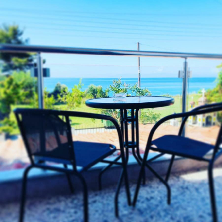 Aparthotel La Casa Al Mare Mola Kalyva Esterno foto